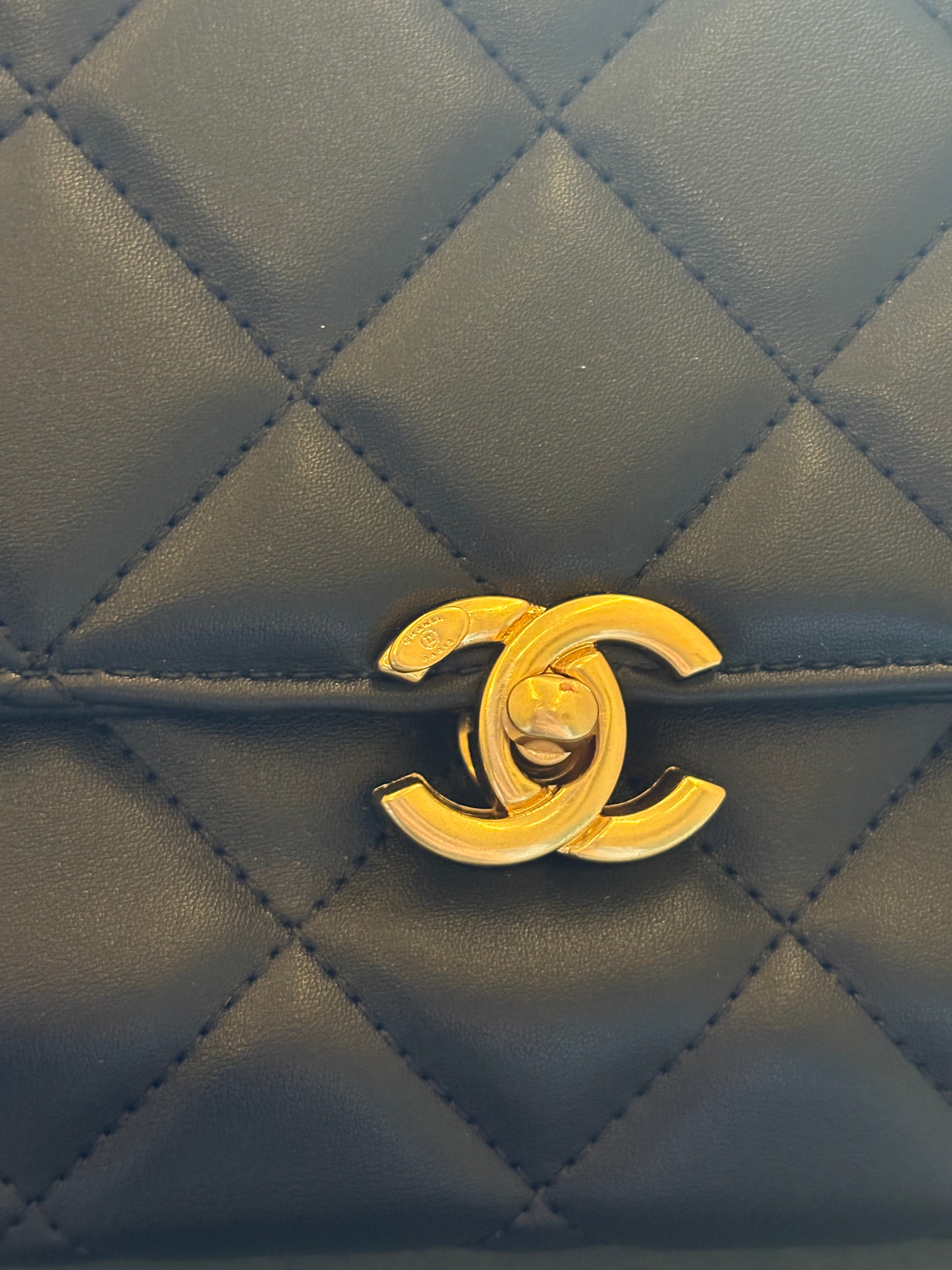 Channel beads Bag