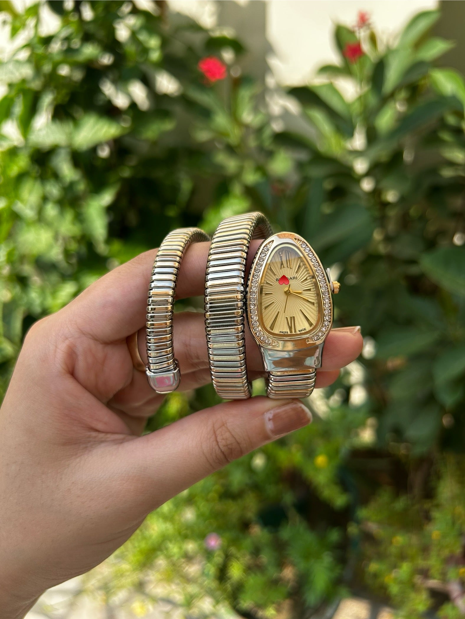 Dual golden Trending Spiral Watch
