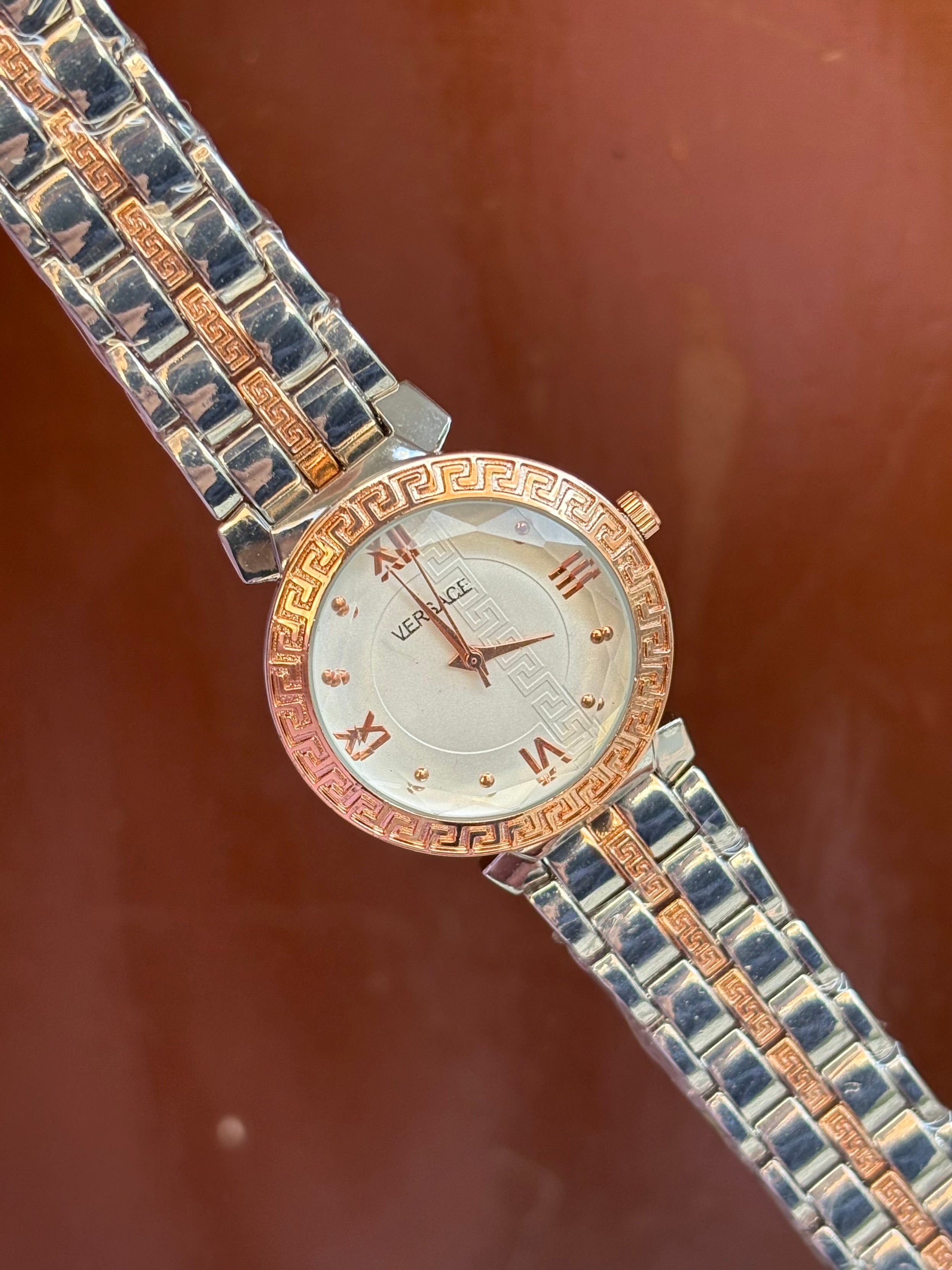 Valentine model- 005