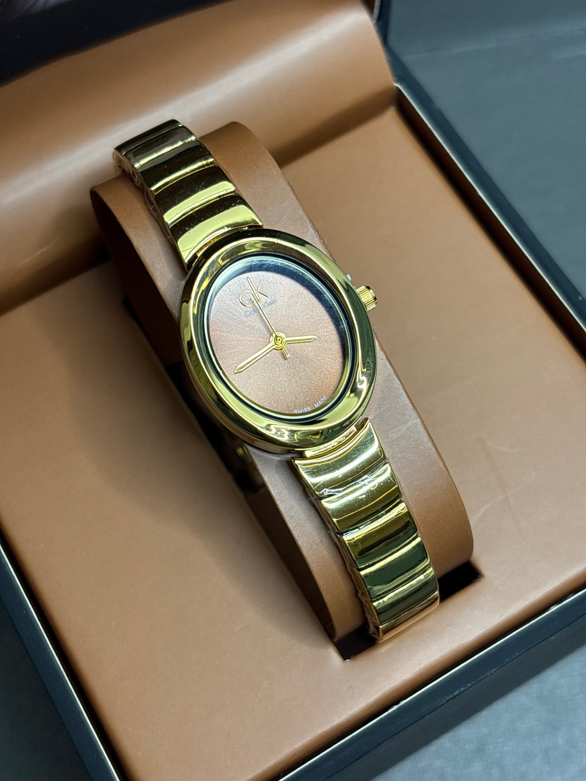 Victoria Watch