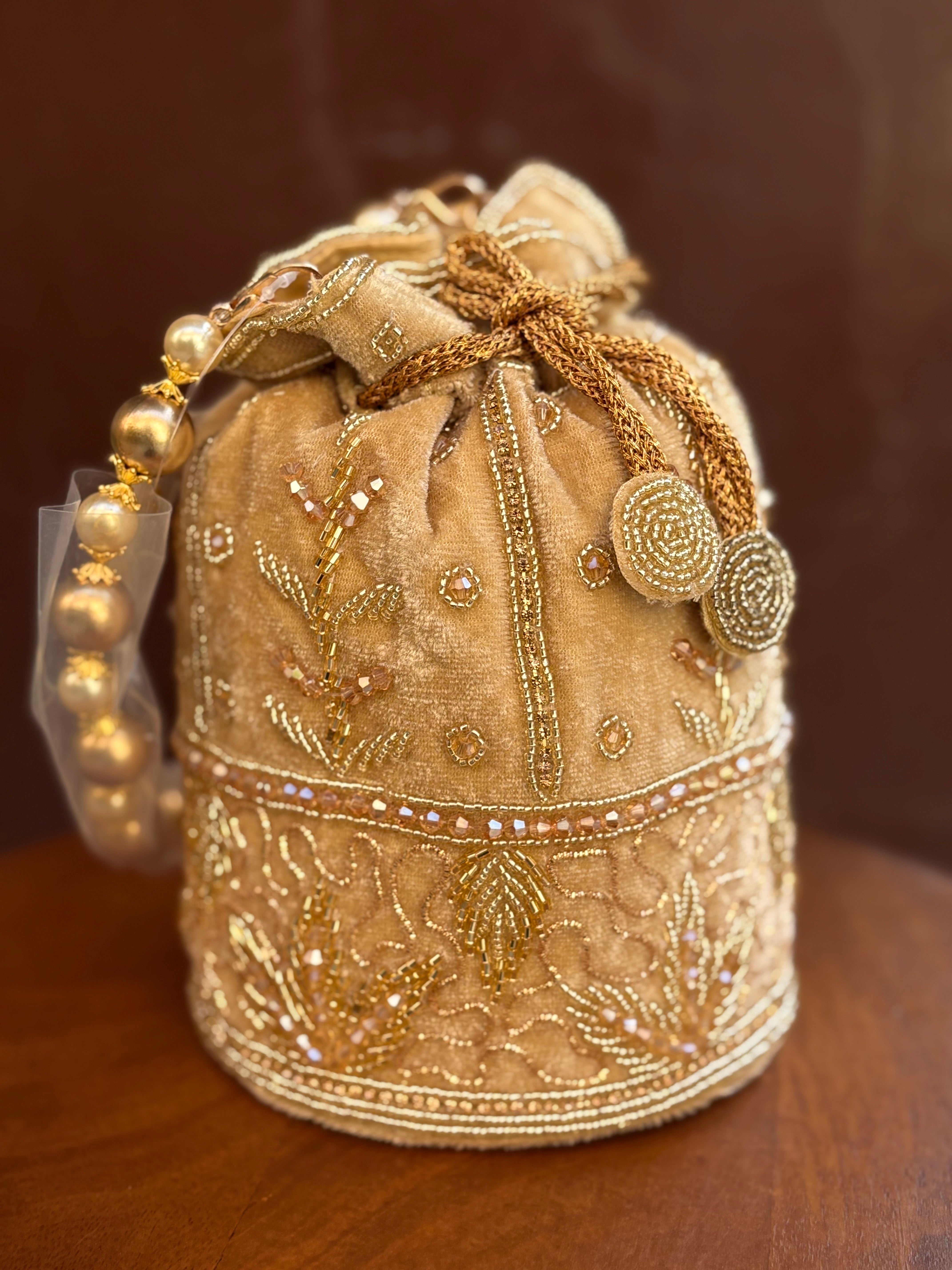 Chandani Potli