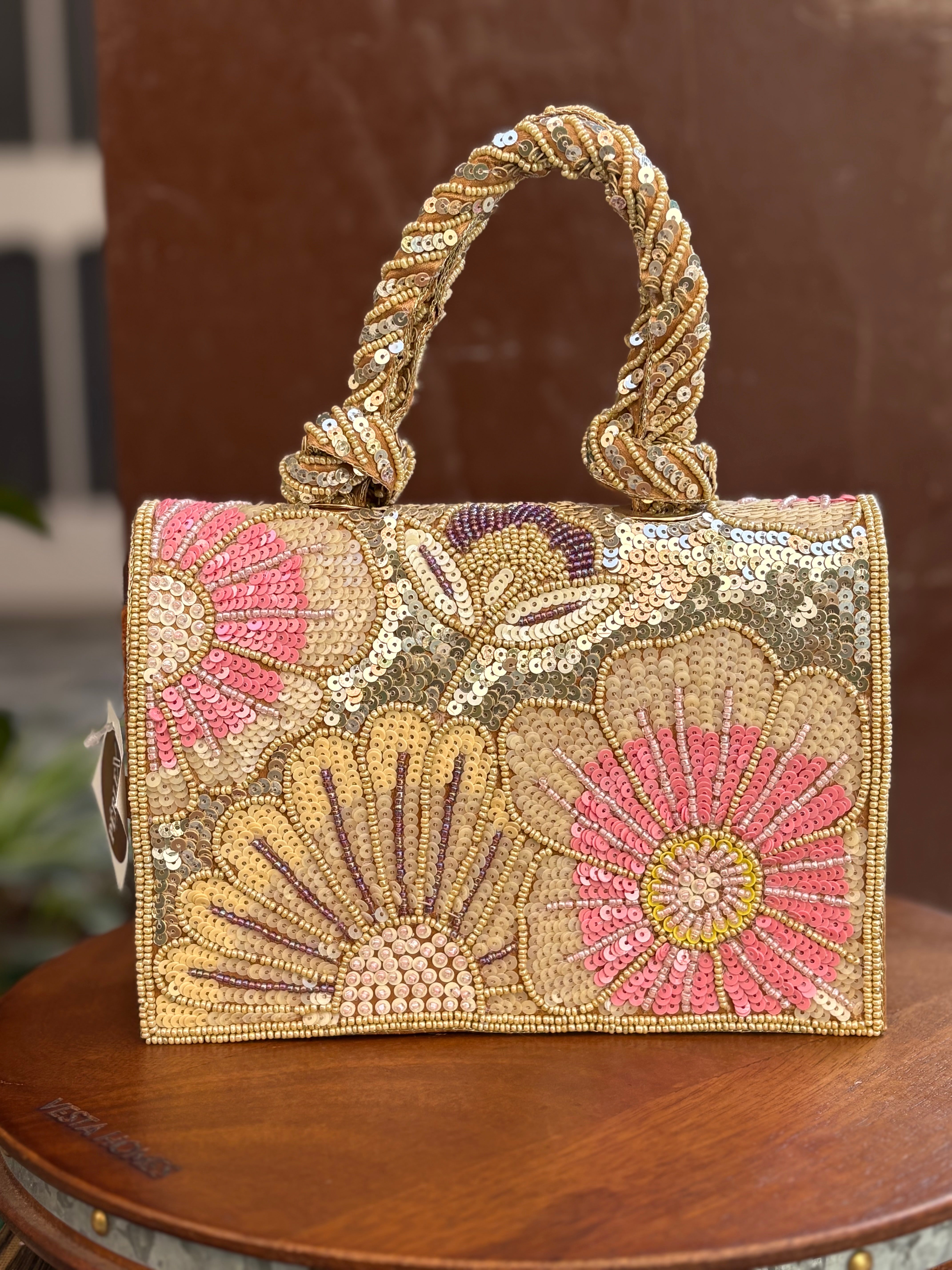 Guldasta bag potli
