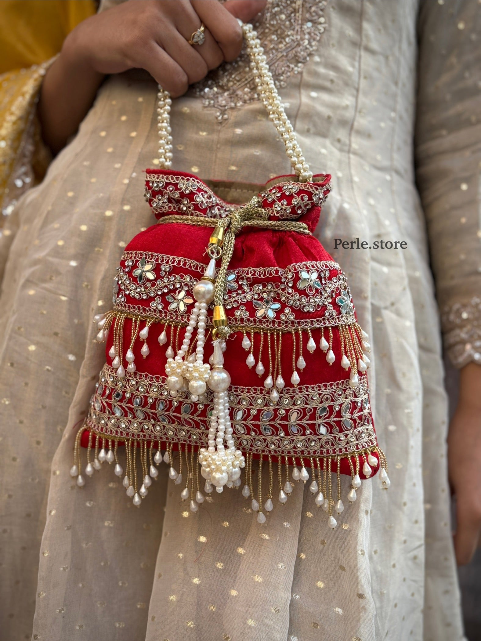 Jhallar Potli