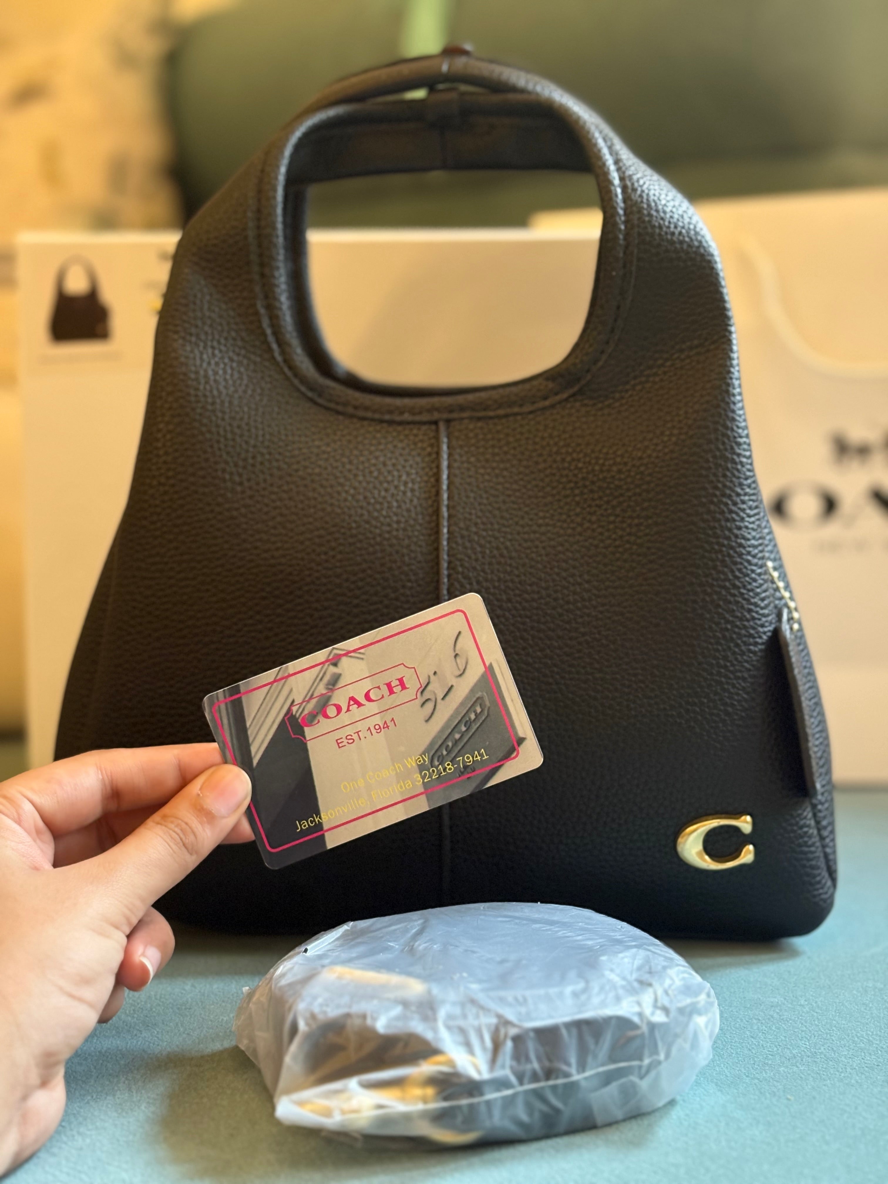 Coch Lana Black with Sling