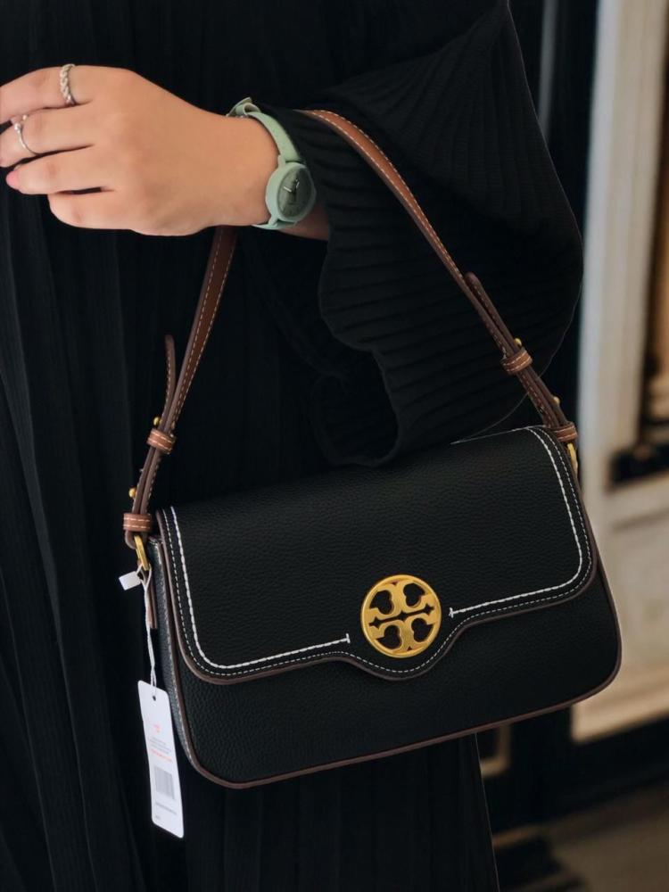 TB black Sling
