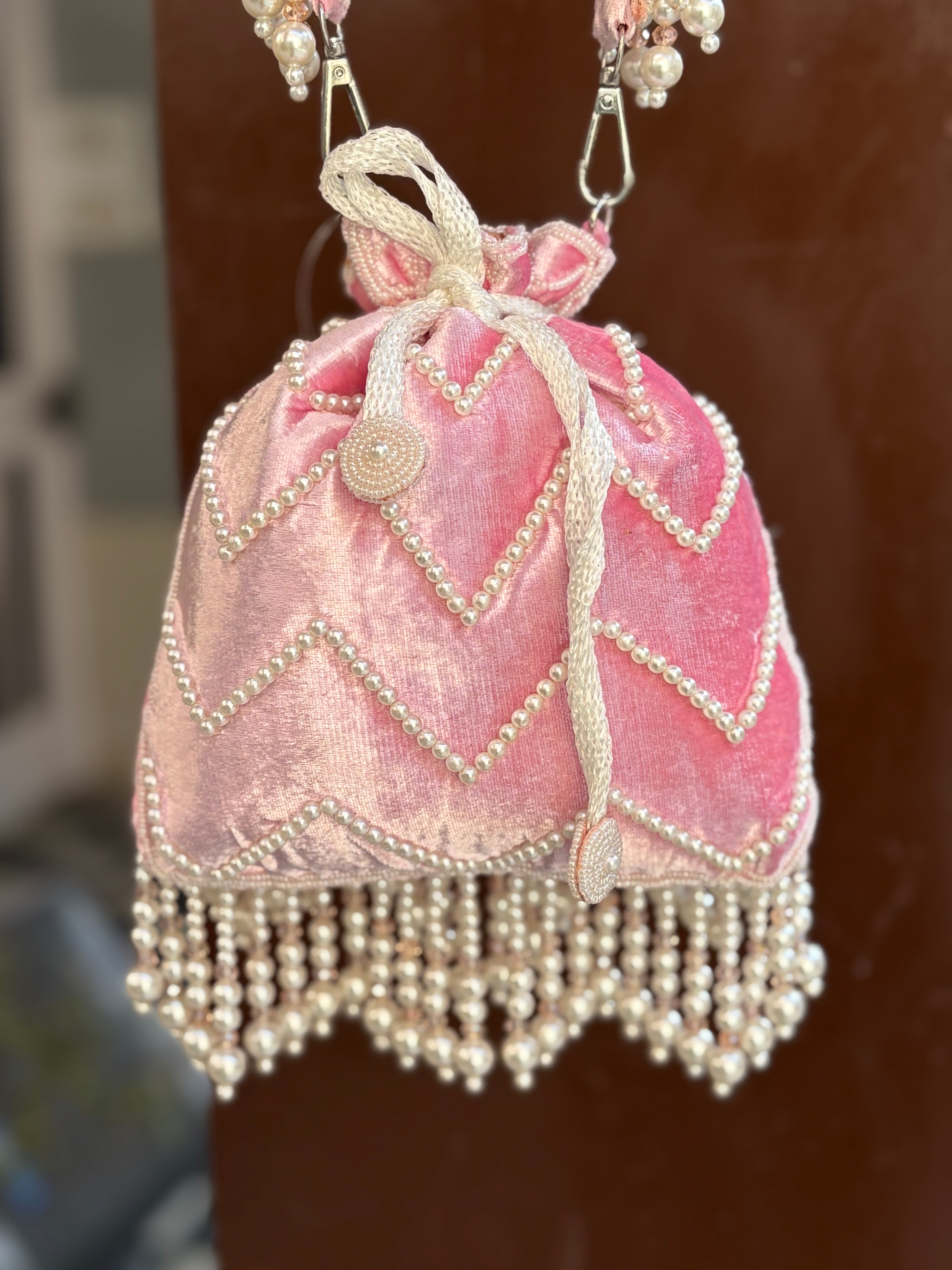 Pearl Potli