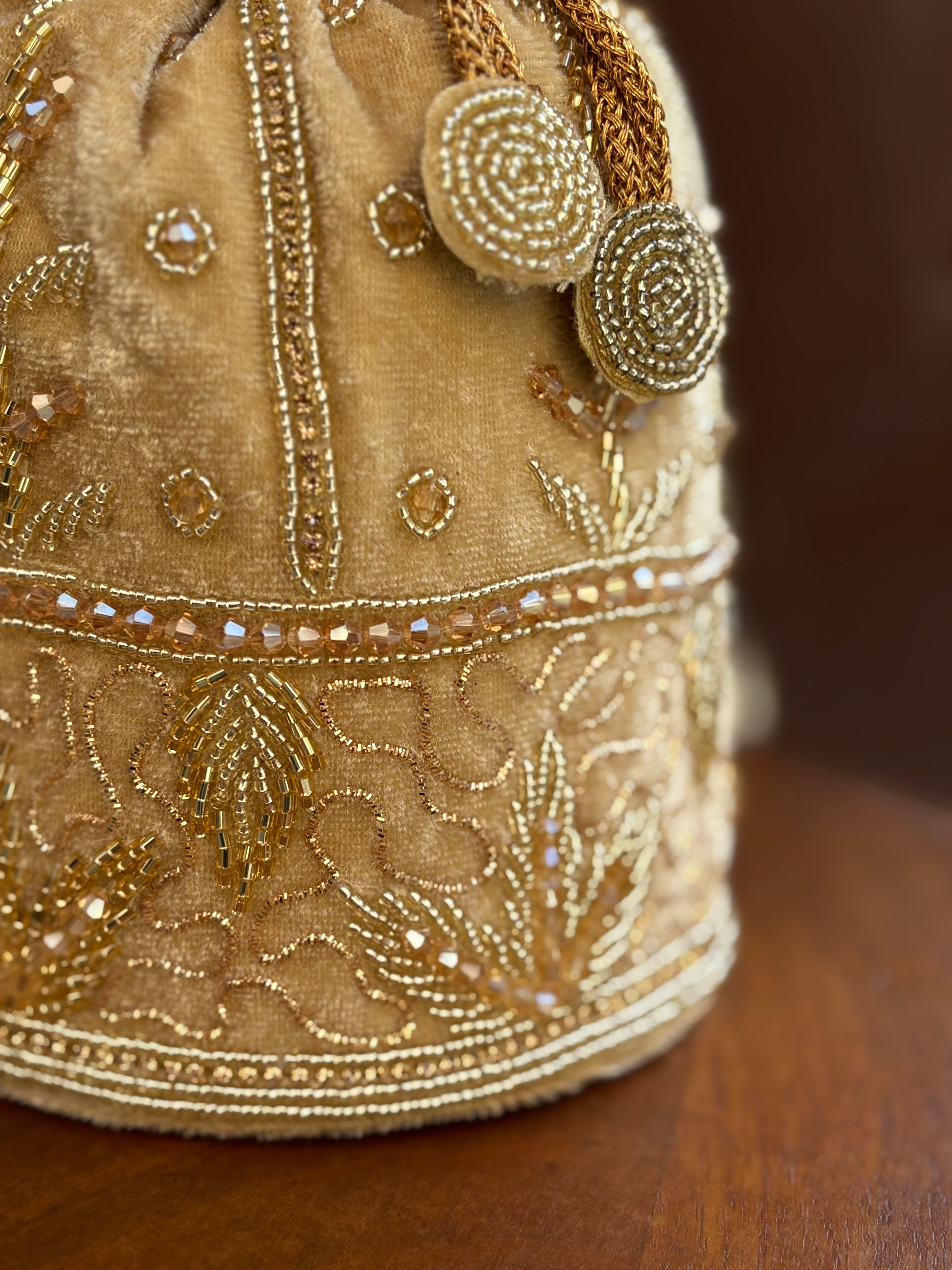 Chandani Potli
