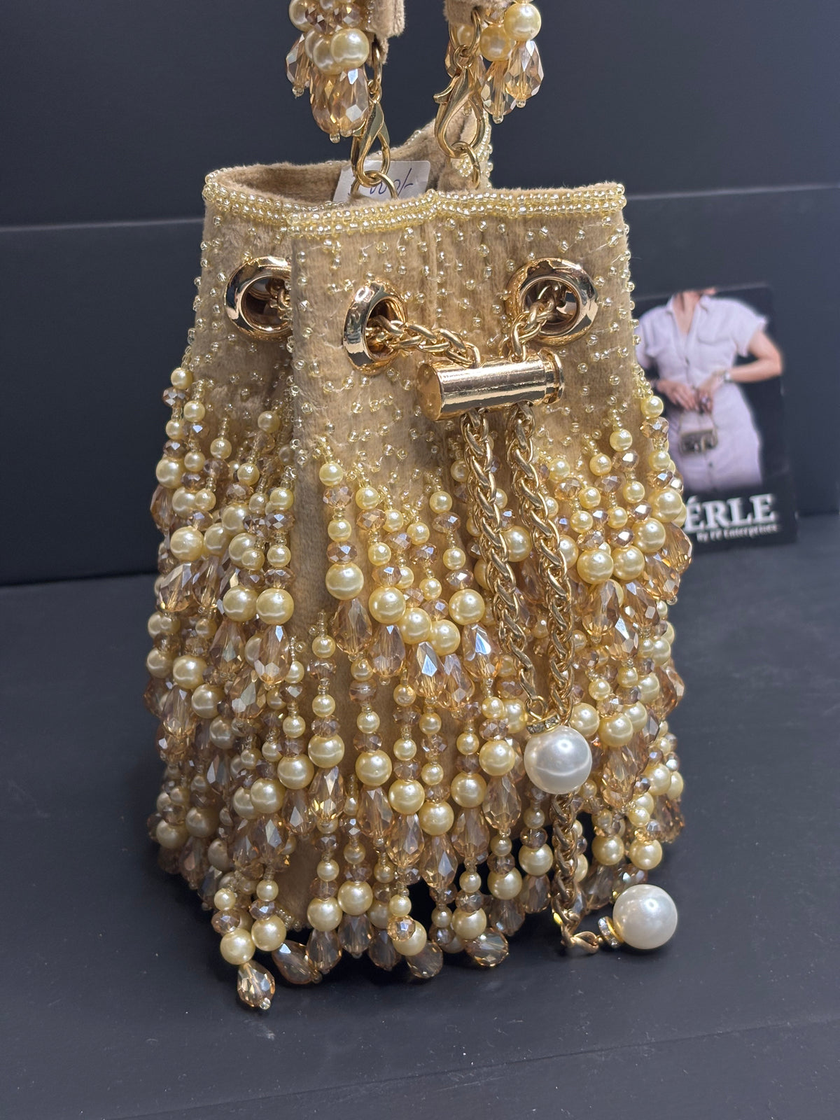 jhalla walla Bag
