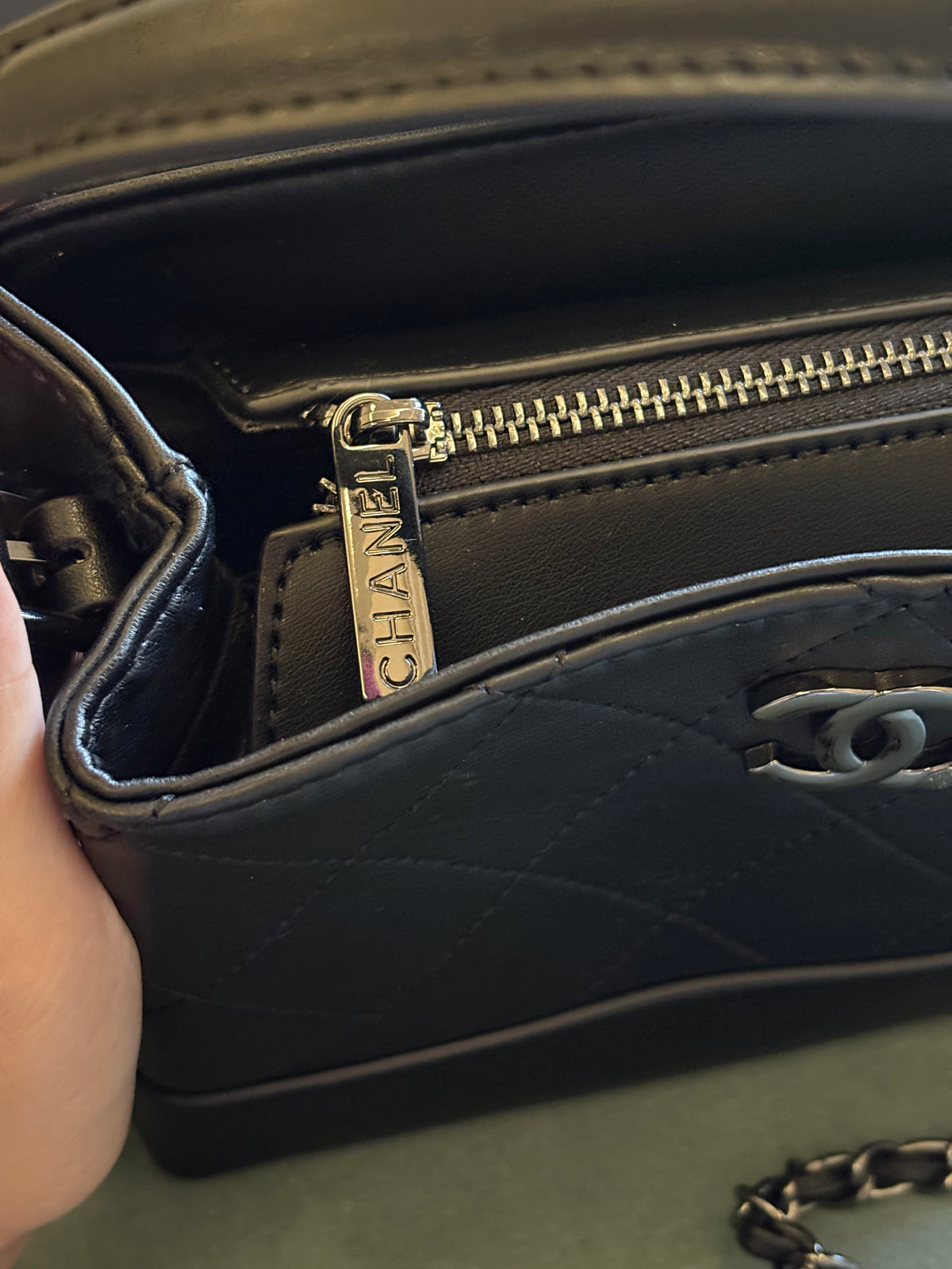Qayamat Bag